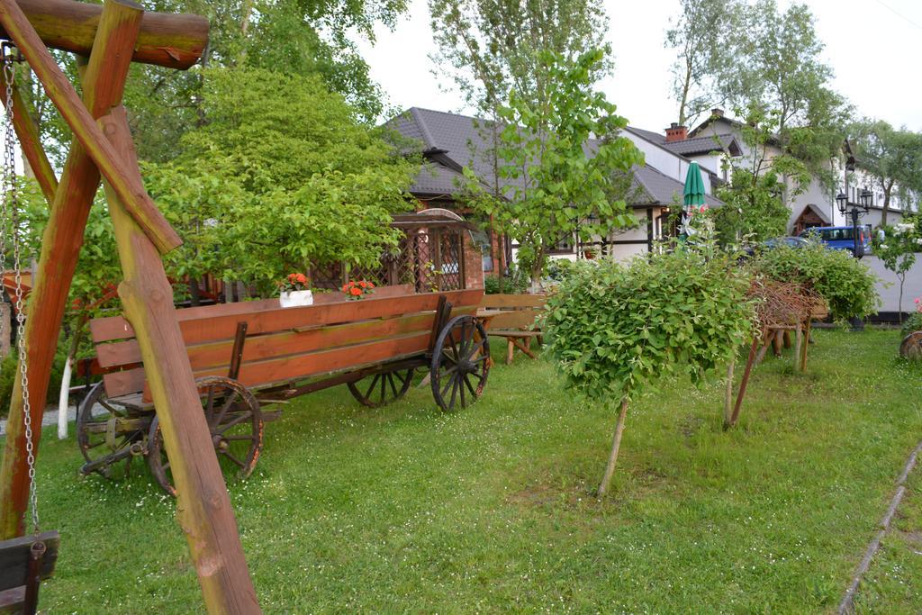 Hotel Stawisko Klaudyn Buitenkant foto