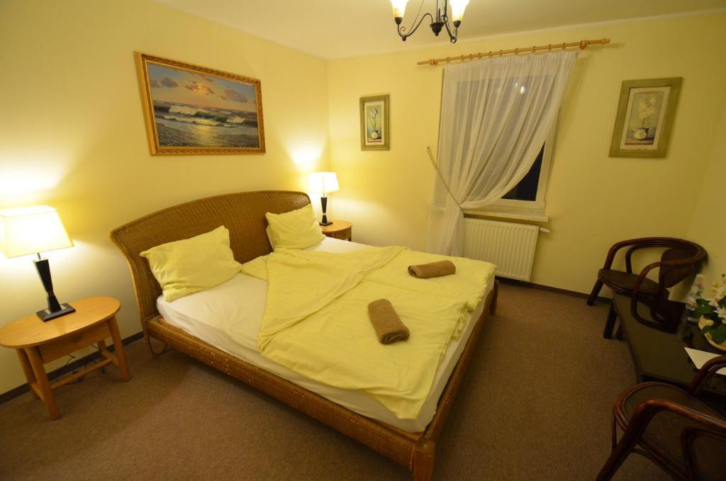 Hotel Stawisko Klaudyn Buitenkant foto